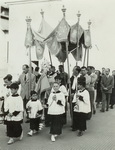 Processione del Corpus Domini
a Riva Trigoso (31 maggio 1956)
[ 137 KB ]